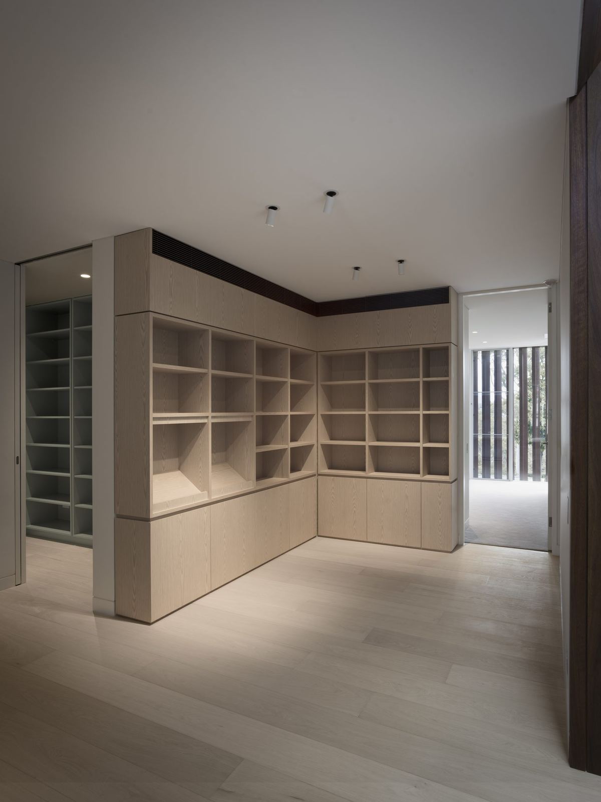 Castlecrag, study with pale timber shelving and cabinetry joinery, built by HP Constructions with FJC Studio
