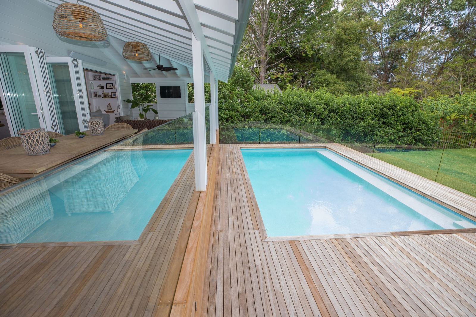 North Balgowlah, swimming pool with timber deck surround and covered lounge, built by HP Constructions with J.D Evans & Co